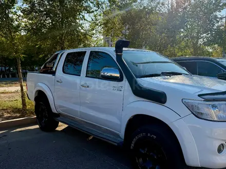 Toyota Hilux 2012 года за 8 800 000 тг. в Атырау – фото 3