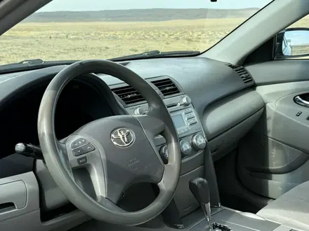Toyota Camry 2010 года за 4 400 000 тг. в Актау – фото 9
