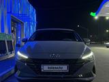 Hyundai Elantra 2023 годаfor13 000 000 тг. в Астана – фото 3