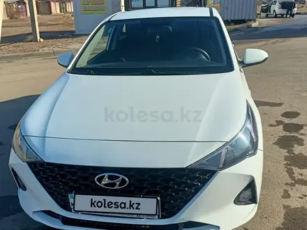 Hyundai Accent 2020 года за 6 462 500 тг. в Алматы – фото 4