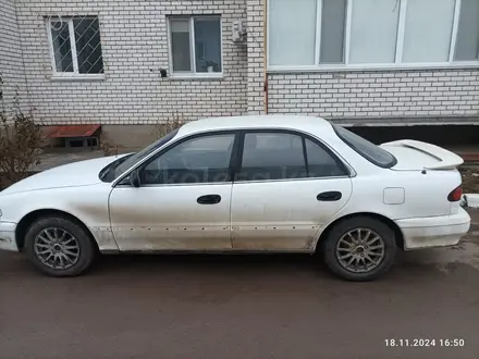 Hyundai Sonata 1996 года за 1 090 000 тг. в Уральск – фото 2