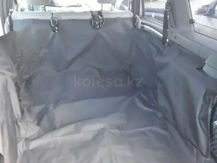 Грязезащитные авточехлы на сидения и багажник. за 35 000 тг. в Астана – фото 13