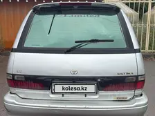 Toyota Estima, 1998