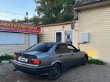 BMW 318 1991 годаүшін1 400 000 тг. в Усть-Каменогорск – фото 3