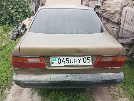 Nissan Primera 1992 года за 10 000 тг. в Алматы – фото 2