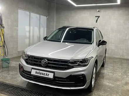 Volkswagen Tiguan 2021 года за 14 500 000 тг. в Астана