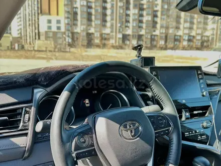 Toyota Camry 2022 года за 17 000 000 тг. в Атырау – фото 7