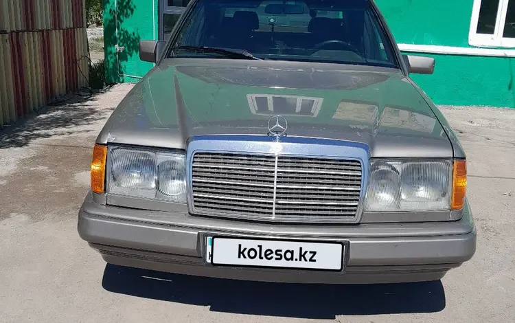 Mercedes-Benz E 260 1990 годаүшін1 200 000 тг. в Астана