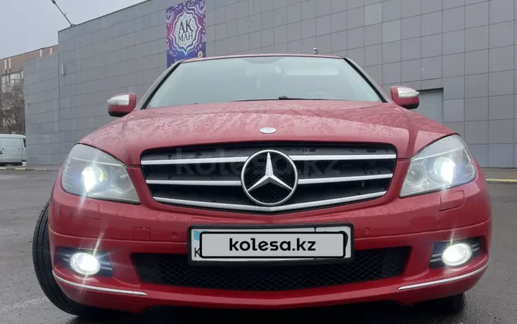 Mercedes-Benz C 200 2007 годаfor5 400 000 тг. в Караганда