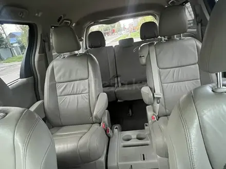 Toyota Sienna 2018 года за 15 400 000 тг. в Астана – фото 8