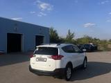 Toyota RAV4 2014 годаүшін8 600 000 тг. в Актобе – фото 5