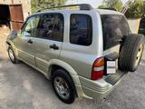 Suzuki Grand Vitara 2000 годаүшін2 500 000 тг. в Алматы – фото 2