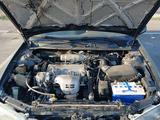 Toyota Camry 2000 года за 2 600 000 тг. в Алматы – фото 5