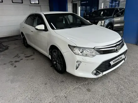 Toyota Camry 2015 года за 10 000 000 тг. в Тараз – фото 3