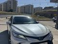 Toyota Camry 2022 годаүшін16 800 000 тг. в Шымкент – фото 2