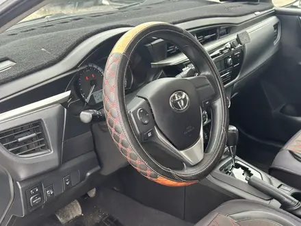 Toyota Corolla 2014 года за 8 300 000 тг. в Актобе – фото 12