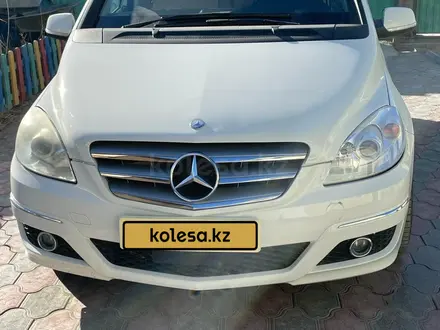 Mercedes-Benz B 180 2009 года за 3 400 000 тг. в Атырау