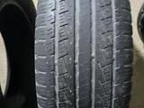 PIRELLI 275/55R20 2 шт + GOODYEAR 275/55R20 2 шт Б/У за 30 000 тг. в Шымкент – фото 4