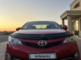 Toyota Camry 2013 года за 7 900 000 тг. в Уральск – фото 3