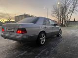 Mercedes-Benz E 280 1994 года за 2 700 000 тг. в Семей – фото 3