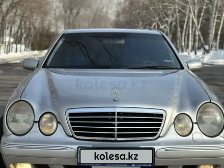 Mercedes-Benz E 320 2000 года за 5 800 000 тг. в Алматы – фото 14