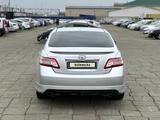 Toyota Camry 2010 года за 5 500 000 тг. в Атырау – фото 5