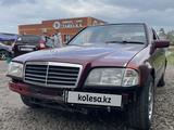 Mercedes-Benz C 200 1996 года за 1 350 000 тг. в Петропавловск – фото 2