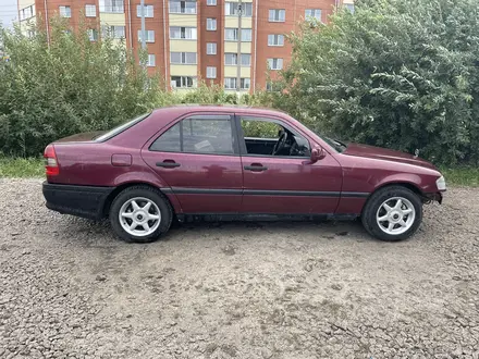 Mercedes-Benz C 200 1996 года за 1 350 000 тг. в Петропавловск – фото 7