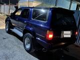 Toyota Hilux Surf 1995 годаүшін3 000 000 тг. в Алматы