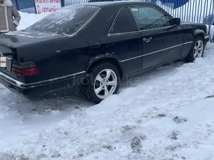 Mercedes-Benz E 220 1995 года за 2 450 000 тг. в Костанай – фото 16