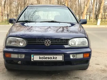 Volkswagen Golf 1997 года за 2 800 000 тг. в Тараз