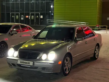 Mercedes-Benz E 320 2001 года за 5 200 000 тг. в Караганда