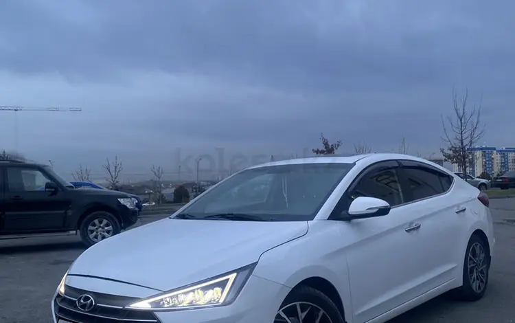 Hyundai Elantra 2019 года за 8 500 000 тг. в Шымкент