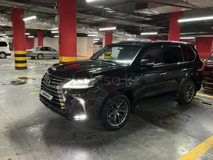 Lexus LX 570 2017 года за 45 500 000 тг. в Астана – фото 3