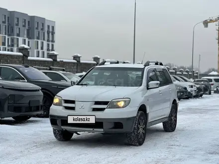 Mitsubishi Outlander 2005 года за 3 790 000 тг. в Алматы – фото 2