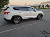 Hyundai Santa Fe 2021 года за 15 200 000 тг. в Алматы – фото 3