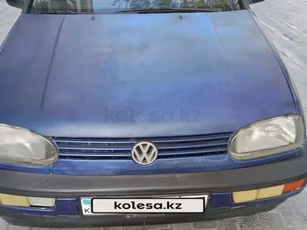 Volkswagen Golf 1993 года за 800 000 тг. в Шымкент