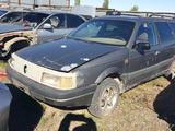 Volkswagen Passat 1991 года за 350 000 тг. в Актобе – фото 2