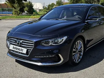 Hyundai Grandeur 2017 года за 12 500 000 тг. в Шымкент – фото 2