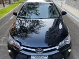 Toyota Camry 2016 года за 5 600 000 тг. в Атырау