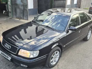 Audi 100