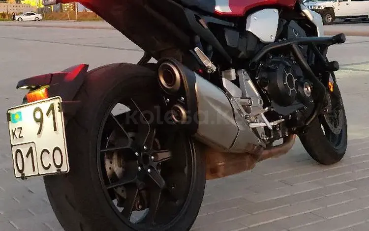 Honda  CB 1000R 2018 годаүшін6 700 000 тг. в Астана