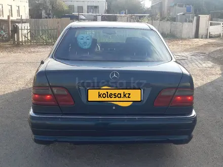 Mercedes-Benz E 230 1995 года за 2 000 000 тг. в Кызылорда