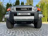 Toyota FJ Cruiser 2006 годаүшін16 500 000 тг. в Алматы