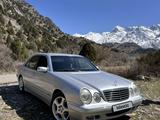 Mercedes-Benz E 200 2001 годаfor4 700 000 тг. в Туркестан – фото 3