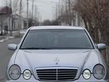 Mercedes-Benz E 200 2001 годаfor4 700 000 тг. в Туркестан