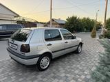 Volkswagen Golf 1995 годаfor2 400 000 тг. в Тараз – фото 4