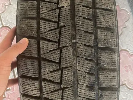 4 литые диски R17 с шинами Bridgestone Blizzak Revo GZ за 50 000 тг. в Караганда – фото 2