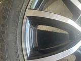 4 литые диски R17 с шинами Bridgestone Blizzak Revo GZүшін50 000 тг. в Караганда – фото 3