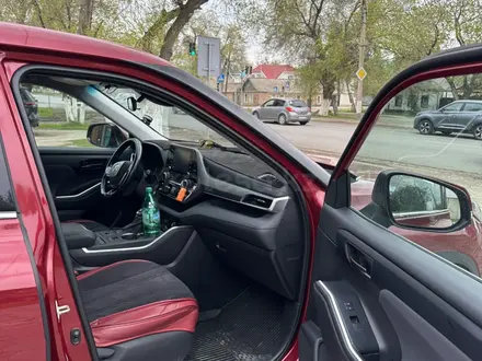 Toyota Highlander 2021 года за 22 000 000 тг. в Уральск – фото 5
